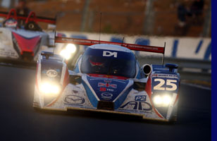 Through the Esses, Sunday morning. Photo: David Lord / Dailysportscar